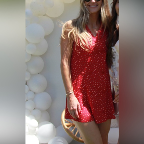 Reformation Leith Dress, size 4. Worn once - Picture 4 of 4